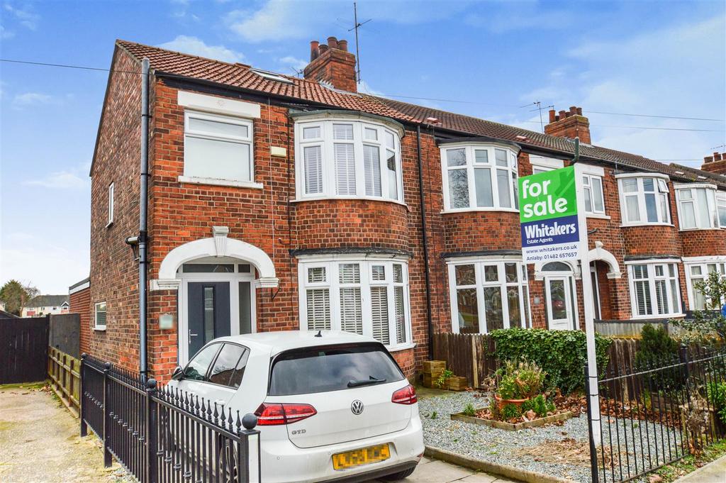 Willerby Road, Hull 4 bed end of terrace house £205,000