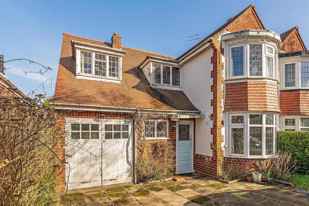 Silverbirch Road, Solihull 3 bed semidetached house £500,000