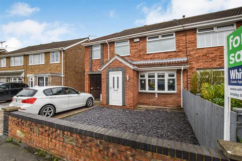 4 bedroom semi-detached house for sale - Norland Avenue, Hull