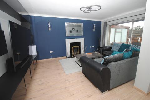 3 Aintree Close, Kippax, Leeds, LS25 7HY