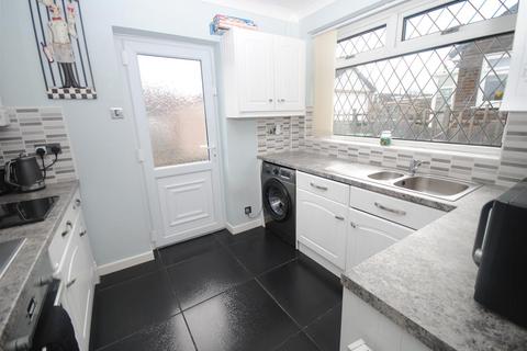 3 Aintree Close, Kippax, Leeds, LS25 7HY