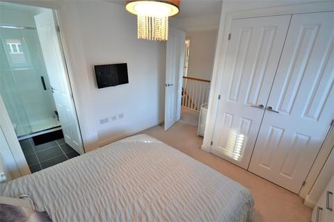 4 Dacey Drive, Upper Heyford, Bicester, OX25 5AA