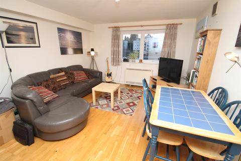 1 bedroom apartment for sale, St. Peters Street, Maidstone