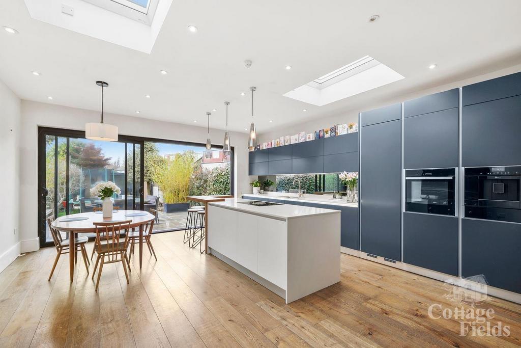 61 Edenbridge Road - Qt2 U9 JZk FQd QB4r Dz JU1.jpg
