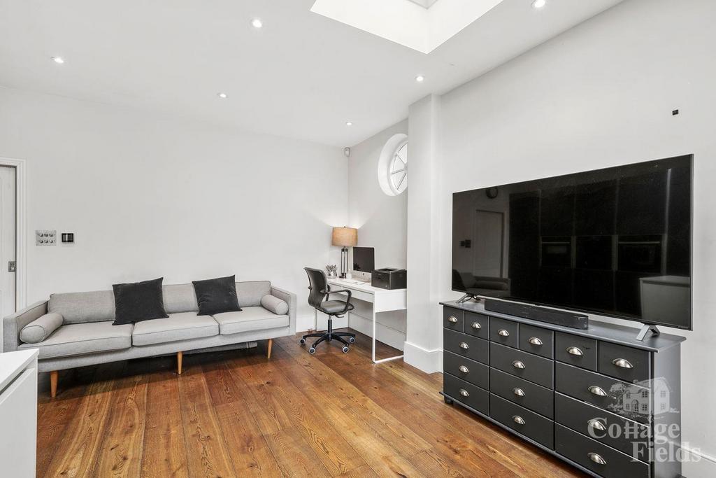 61 Edenbridge Road - lle Fo8bc REl ZDMdy Kjx C.jpg
