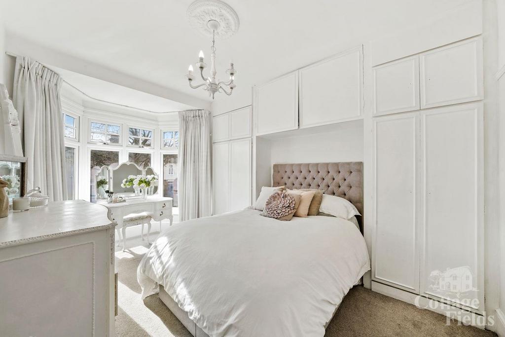 61 Edenbridge Road - Hy Nk LUw Y8 Porkgs3u3n0.jpg