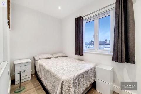 61 Bennett Road, Romford, RM6 6EP