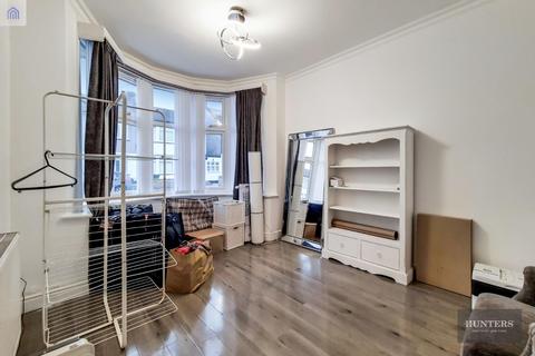61 Bennett Road, Romford, RM6 6EP