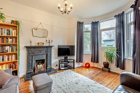 Flat 1, 20 Shawfield Park, Bromley, BR1 2NG