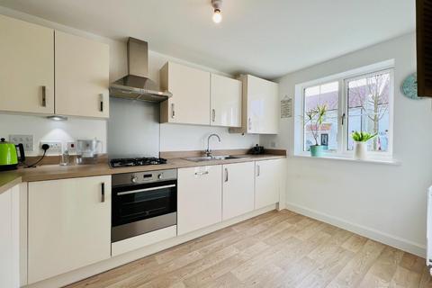 25 Castle View, Hythe, CT21 4BF