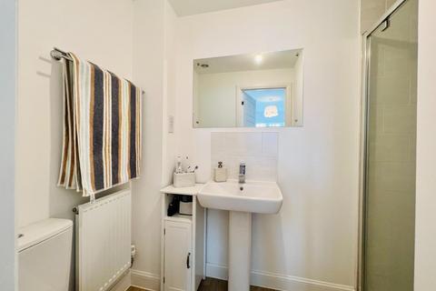 25 Castle View, Hythe, CT21 4BF