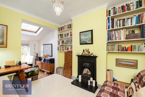 94 Brook Road South, Brentford, TW8 0PH