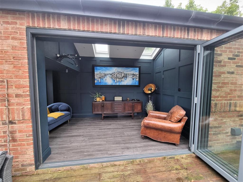 Summer House
