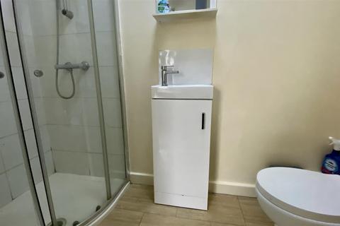 1 bedroom in a house share to rent, Raglan Street, Coventry