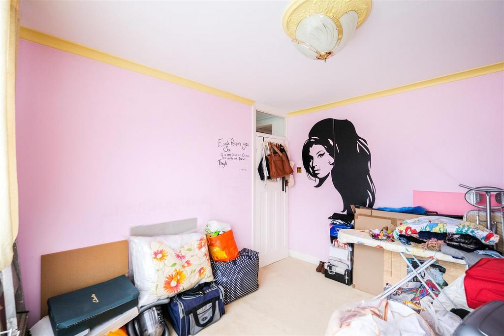 70 Templeton Avenue-12.jpg