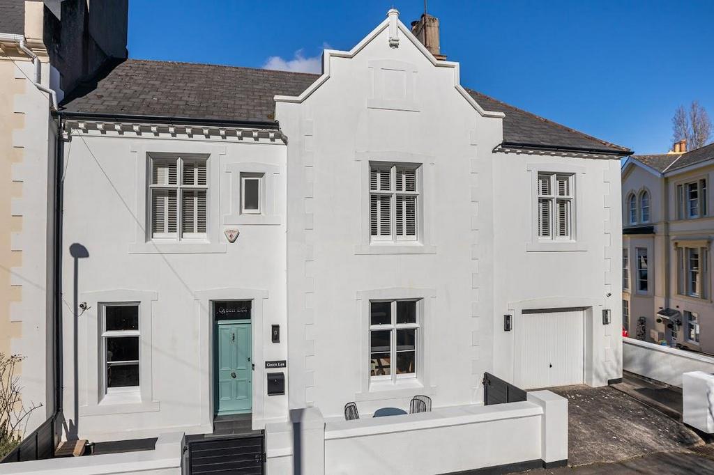 Lower Erith Road, Torquay 3 bed semidetached house £745,000