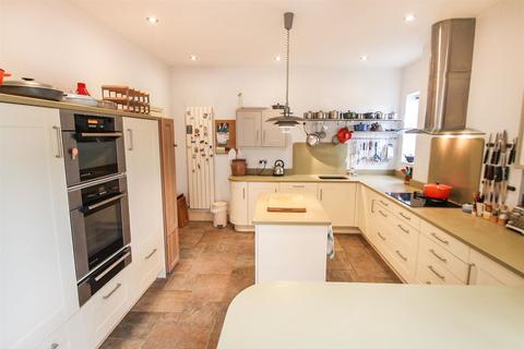 21 Castle View Terrace, Ludlow, SY8 2NG