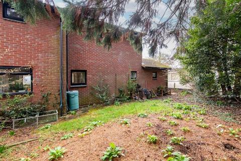 4 bedroom detached house for sale - St. Helens Grove, Burton Joyce