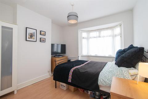 168 Manley Road, Manchester, M16 8NE