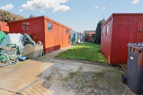 3 Blinco Road, Lowestoft, NR32 3PB