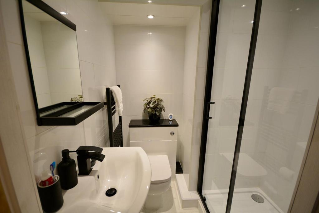 Ensuite