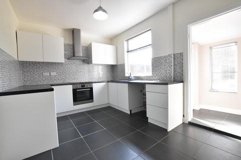 23 Abbots Road, Scunthorpe, DN17 1JF