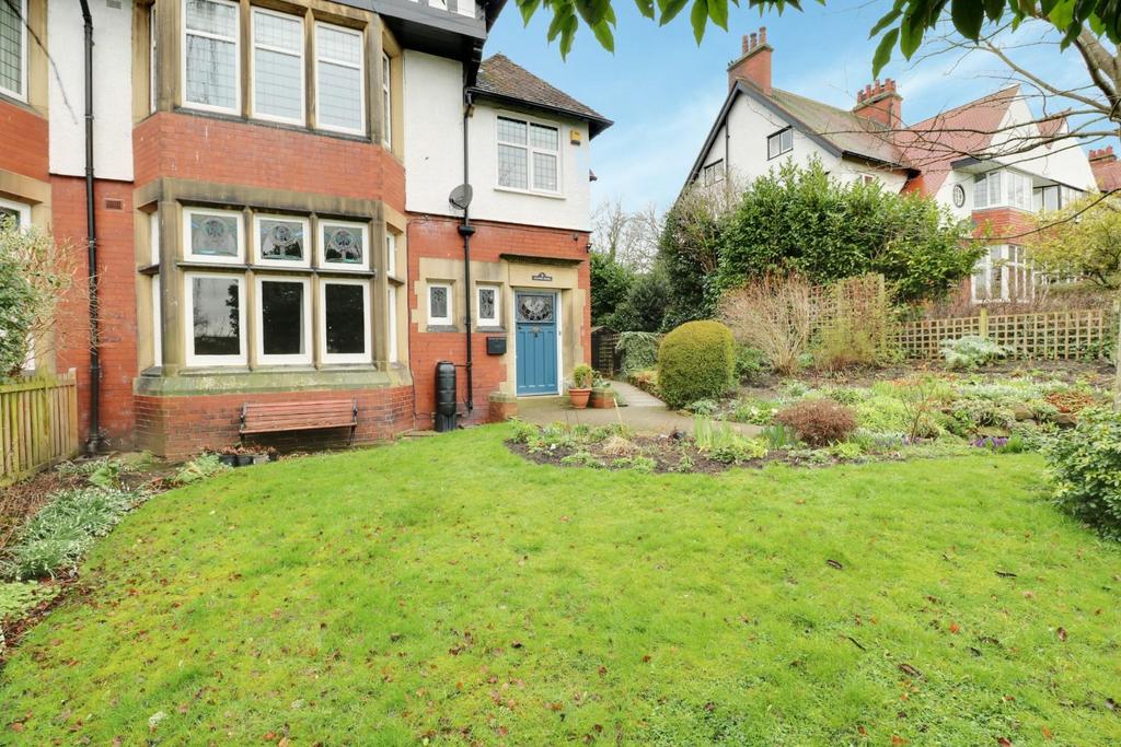 Front Garden (1).jpg
