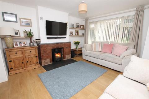 13 Farm Close, Exeter, EX2 5PJ