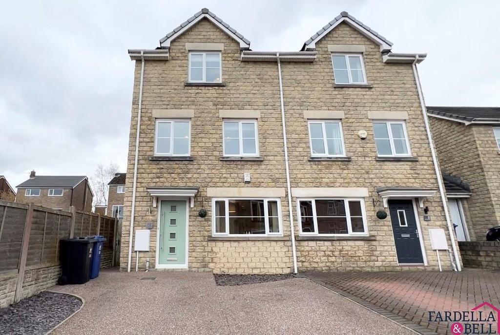 Institute Street, Padiham, Burnley 3 bed townhouse £195,000