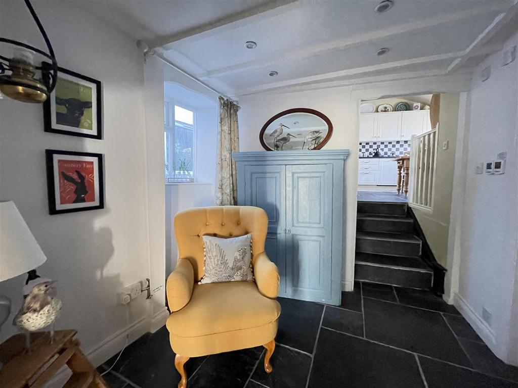 Coopers Hill, Winkleigh 2 bed terraced house for sale £225,000