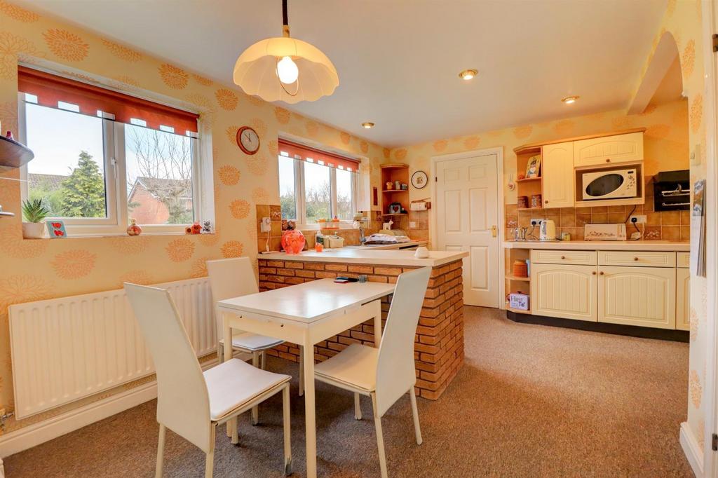 Breakfast Dining Kitchen
