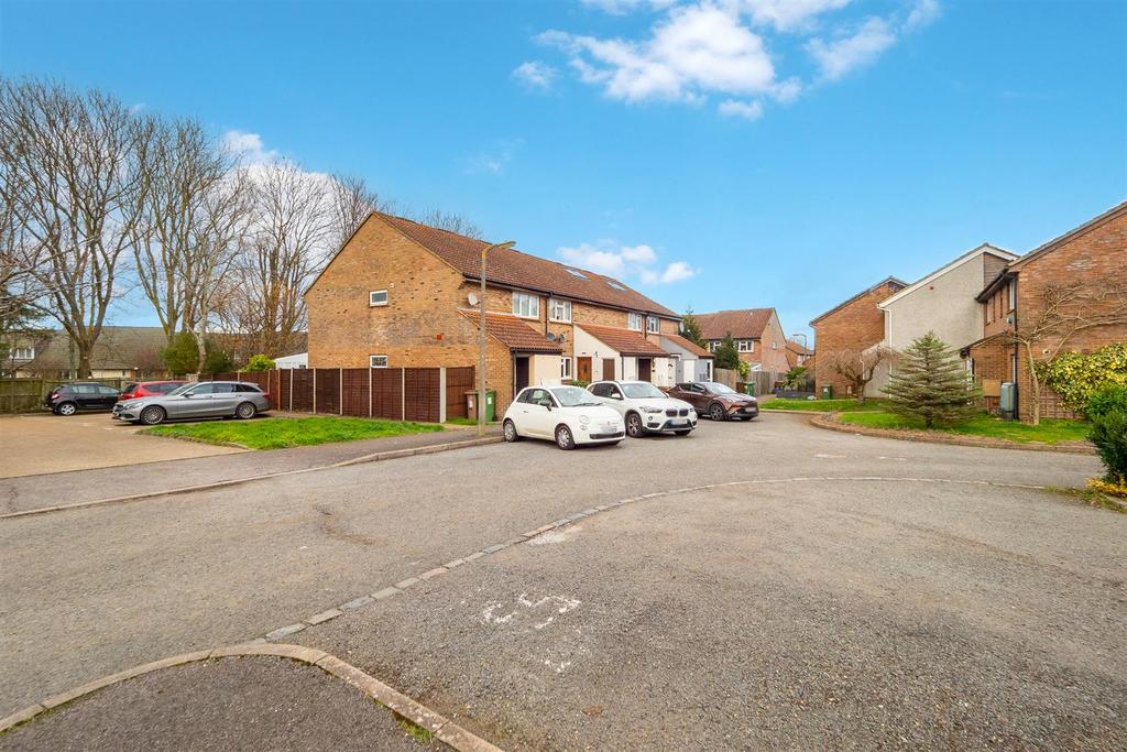 Sunkist Way, Wallington 1 bed £280,000