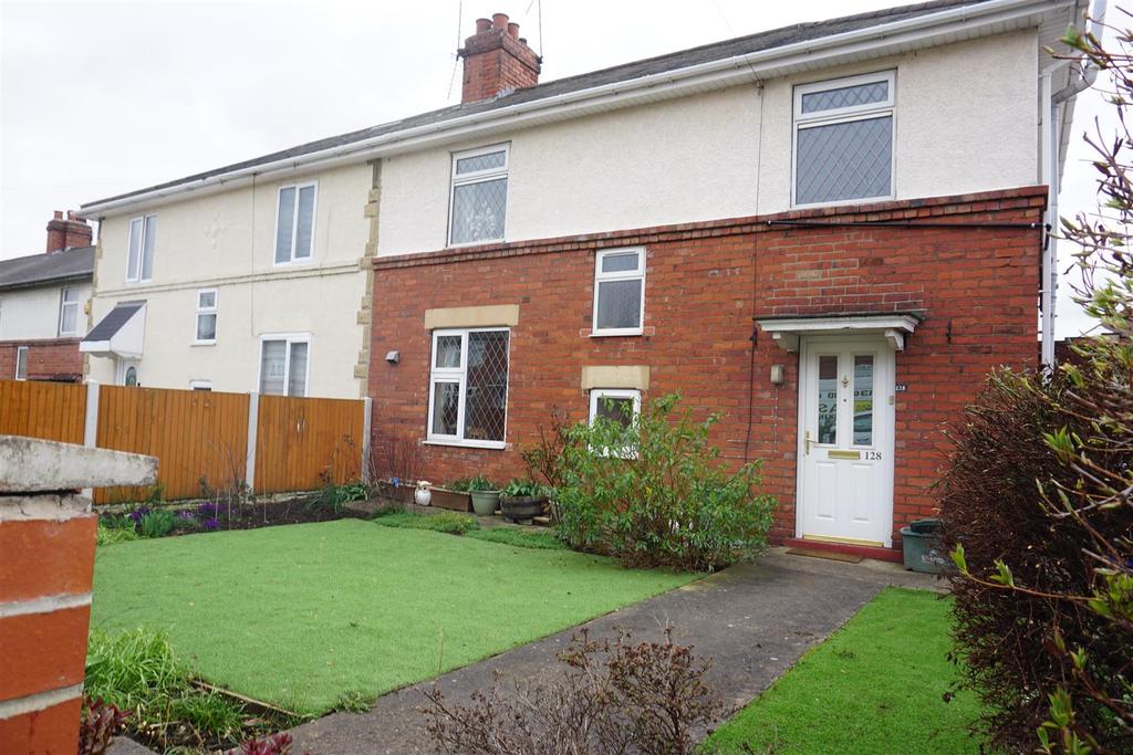 Coppice Road, Highfields, Doncaster 3 bed semidetached house £100,000