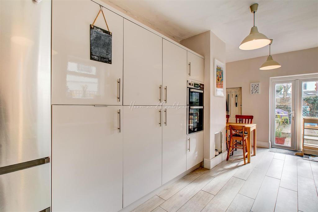 Preswylfa Street, Canton, Hern Crabtree (16) - Copy
