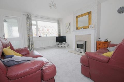69 Collett, Tamworth, B77 2DZ