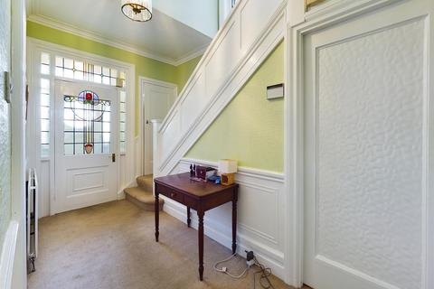 25 Hillcrest, Whitley Bay, NE25 9AD