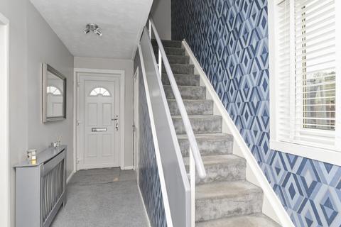 8 Lothian Drive, Easthouses, Dalkeith, EH22 4HB
