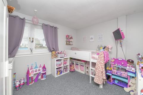 8 Lothian Drive, Easthouses, Dalkeith, EH22 4HB