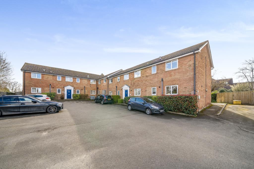 Badgers Close, Forest Hill, OX33 2 bed apartment £1,250 pcm (£288 pw)