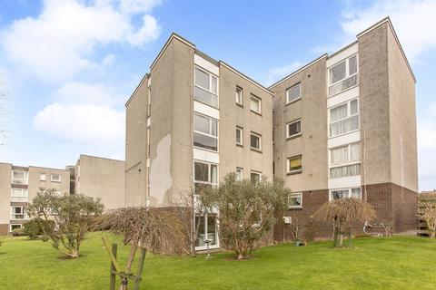 32/3 Craigmount Hill, Edinburgh, EH4 8HX