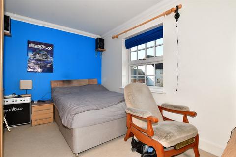 12 Chapman Fields, Cliffsend, Ramsgate, CT12 5LB