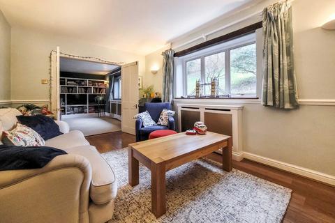 Highfield Green Lane, Witcombe, Gloucester, GL3 4TY