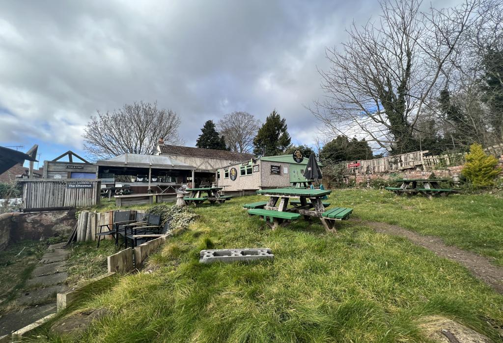 Vines Lane, Droitwich, Worcestershire Property £350,000