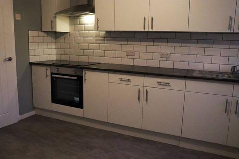 3 bedroom terraced house to rent - 119 Elm Drive, Johnstone, PA5 9TL