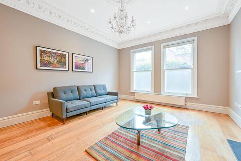 Flat 1, 29 Avenue Gardens, London, W3 8HB