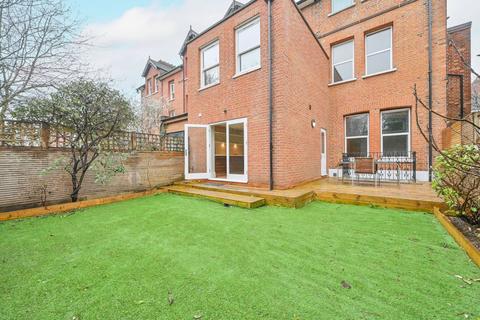 Flat 1, 29 Avenue Gardens, London, W3 8HB
