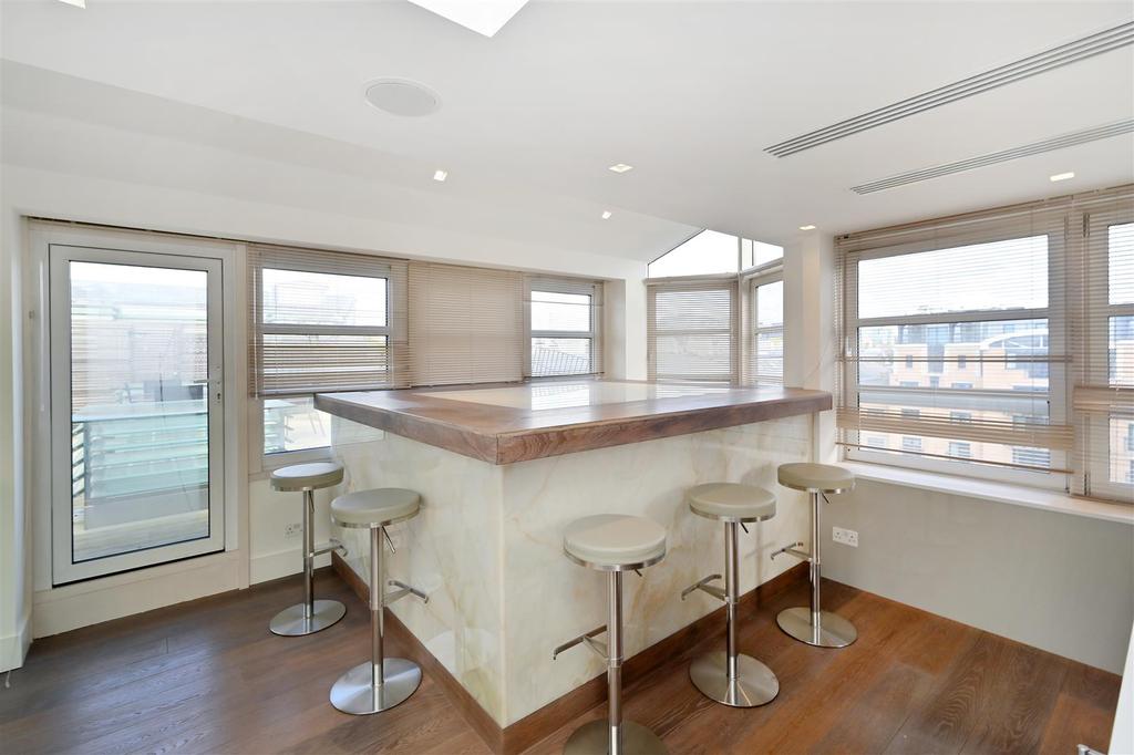 29-50-Kensington-Gardens-Square (10).JPG