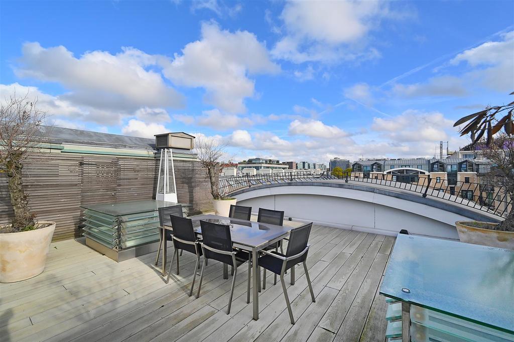 29-50-Kensington-Gardens-Square (13).JPG