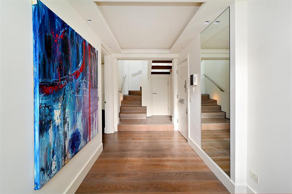 29-50-Kensington-Gardens-Square (6).JPG