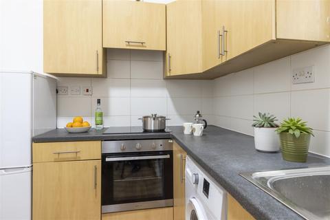 5 bedroom flat to rent, Albion Street, City Centre, Leicester